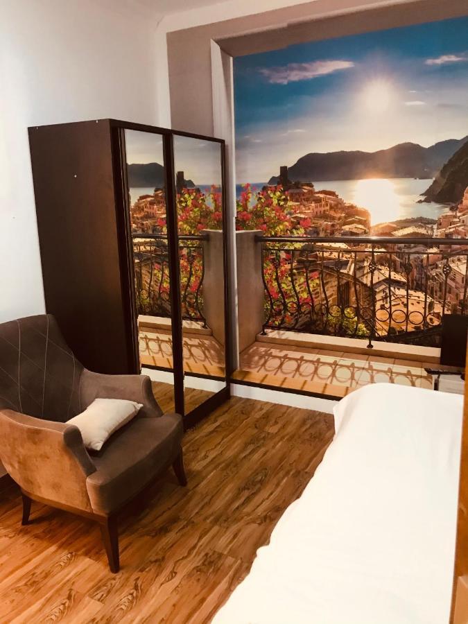 יירבאן Studio Apartment Near Republic Square מראה חיצוני תמונה