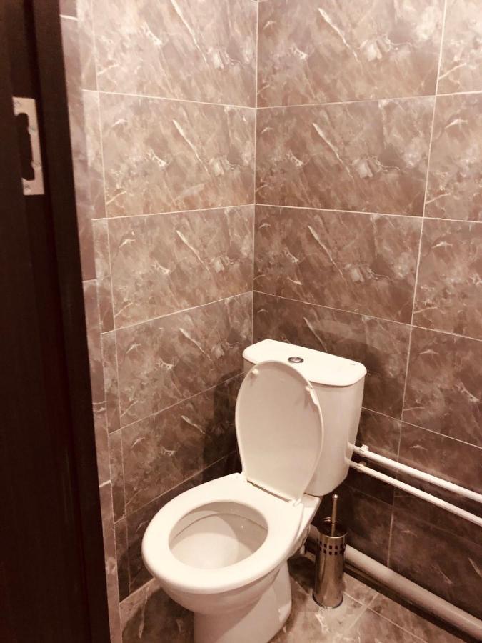 יירבאן Studio Apartment Near Republic Square מראה חיצוני תמונה