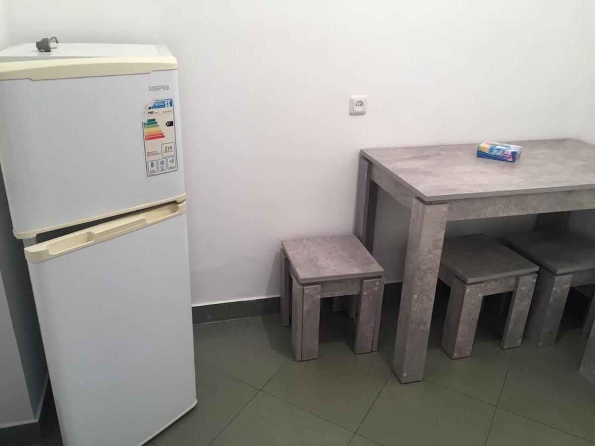 יירבאן Studio Apartment Near Republic Square מראה חיצוני תמונה